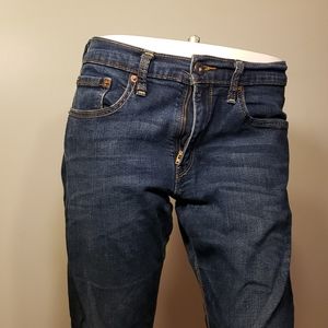 Dark blue Levis jeans